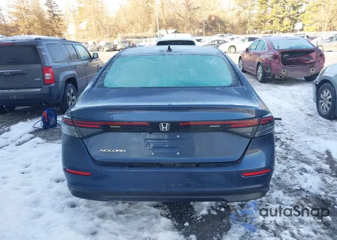 2025 Honda Accord Se z USA, uszkodzony, nr VIN 1HGCY1F44SA015041